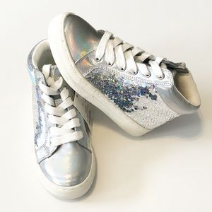 NWT CAT & JACK High top silver sneakers with silver sequins
